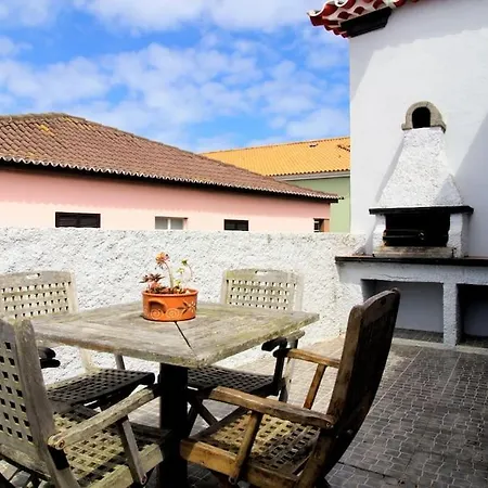 Canto 30 E Um - Host & Chill Affittacamere Ribeira Grande