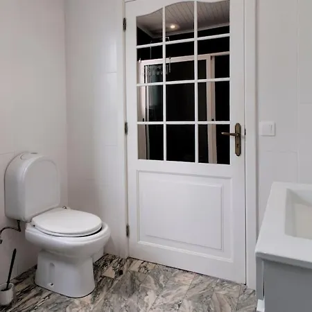 Canto 30 E Um - Host & Chill