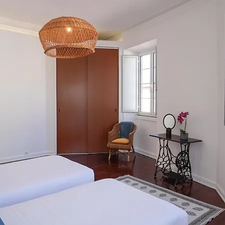 Canto 30 E Um - Host & Chill Ribeira Grande