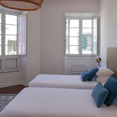 בית הארחה Canto 30 E Um - Host & Chill 3*