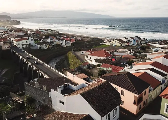 Canto 30 E Um - Host & Chill 3* Ribeira Grande