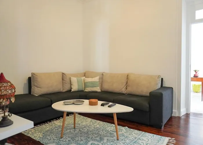 Canto 30 E Um - Host & Chill 3* Ribeira Grande