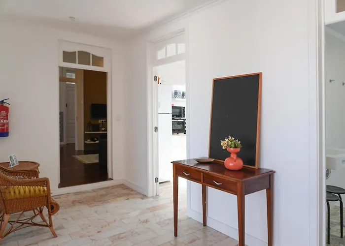 Canto 30 E Um - Host & Chill 3* Ribeira Grande