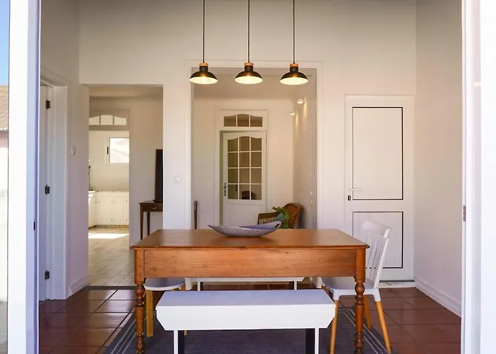 Canto 30 E Um - Host & Chill 3* Ribeira Grande